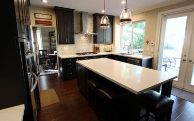 Foothill Ranch Black & White U-Shaped Transitional Kitchen Renovation with Custom Cabinets