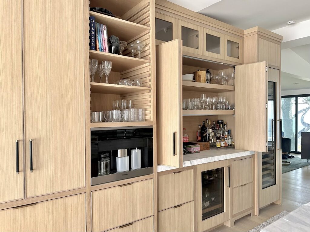 kitchen cabinets store